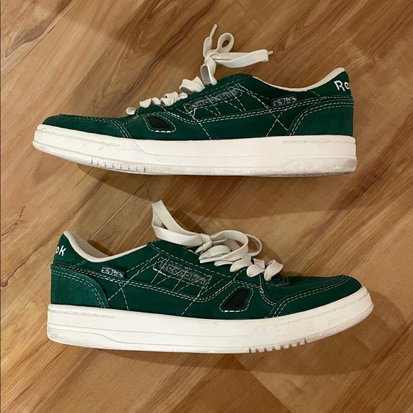Sneeze x Reebok LT Court \'Viper Green\' Sneakers (size 10.5)